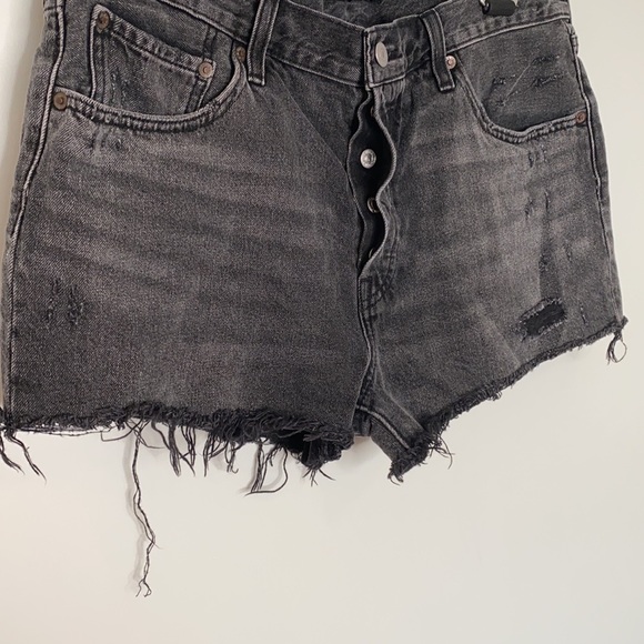 Levi's 501 Black button denim Short jeans W32 - Picture 7 of 15